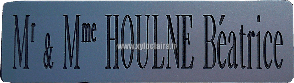 Réf : 17930 Gravoglas2 plex brillant - 110x32mm - 1 ligne Mr&Mme