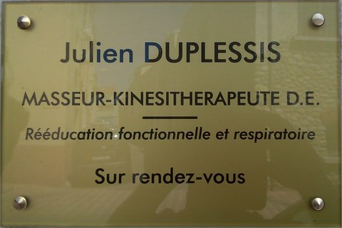 Plaque murale 300x200mm / ex-masseur-kiné / gravoglas1 / réf : GRAVO18235 / ep:3mm