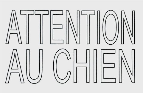 Réf : 18984 Gravo-ultra-mat - blanc-2Lignes - attention-au-chien - Police ALMA